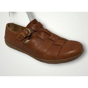 Born Tan Brown Leather Fisherman Sandal Flat with Buckle
